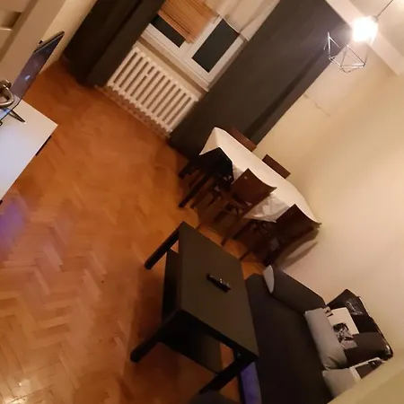 Apartman Apartament Chylonia
