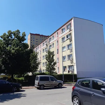 Apartament Chylonia Apartman *